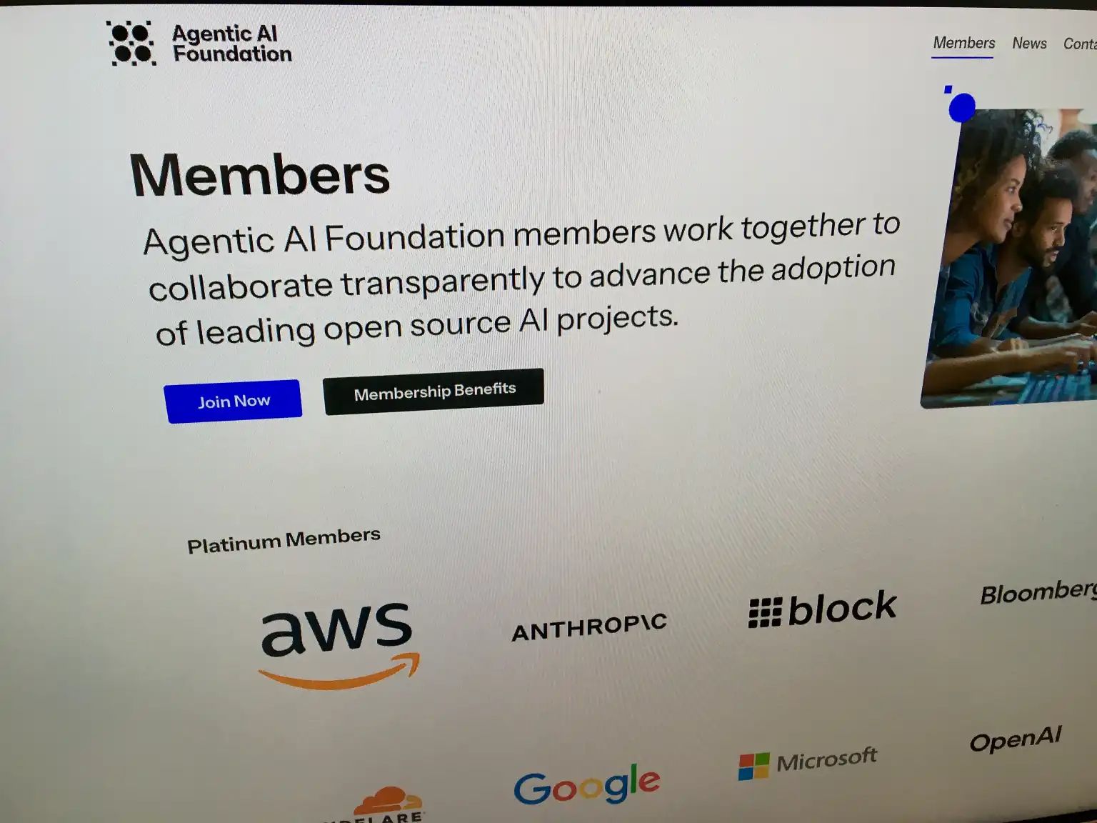 اتحاد شرکت‌های بزرگ فناوری برای استانداردسازی Agentic AI